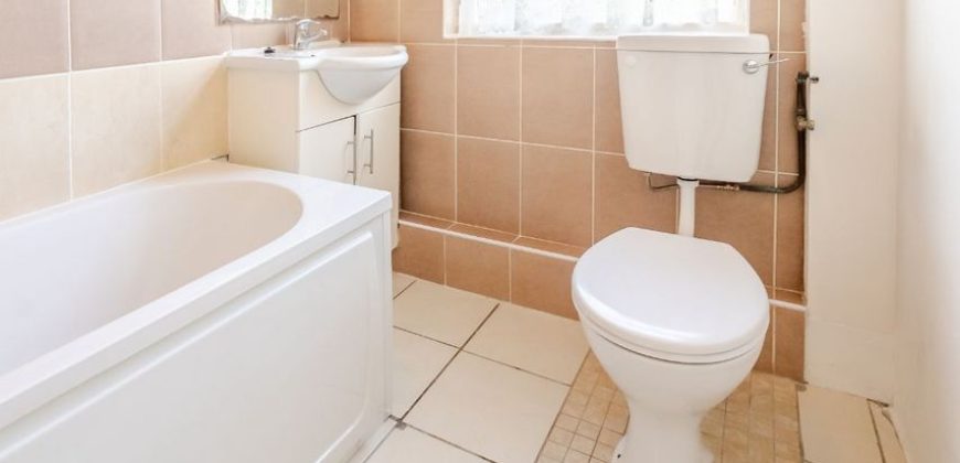 4 Saint Patricks Avenue, Castlebar, Co. Mayo, F23YH05